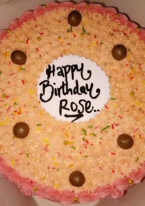 A picture of Strawberry Buttercream cake.