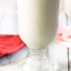 A picture of Vanilla milkshake.