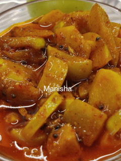 A picture of Khatta Meetha Amla Pickle.