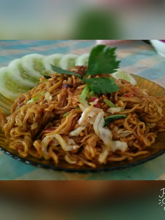 Cara Mudah Membuat Resep 31. Mie goreng simple yang  Bikin Ketagihan Anti Ribet, Menggugah Selera