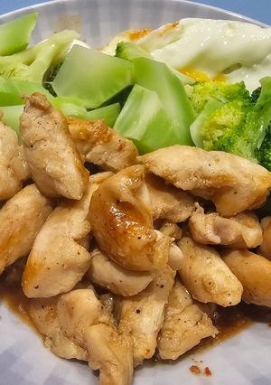 รูปของ สันในไก่ผัดซอสสุกี้