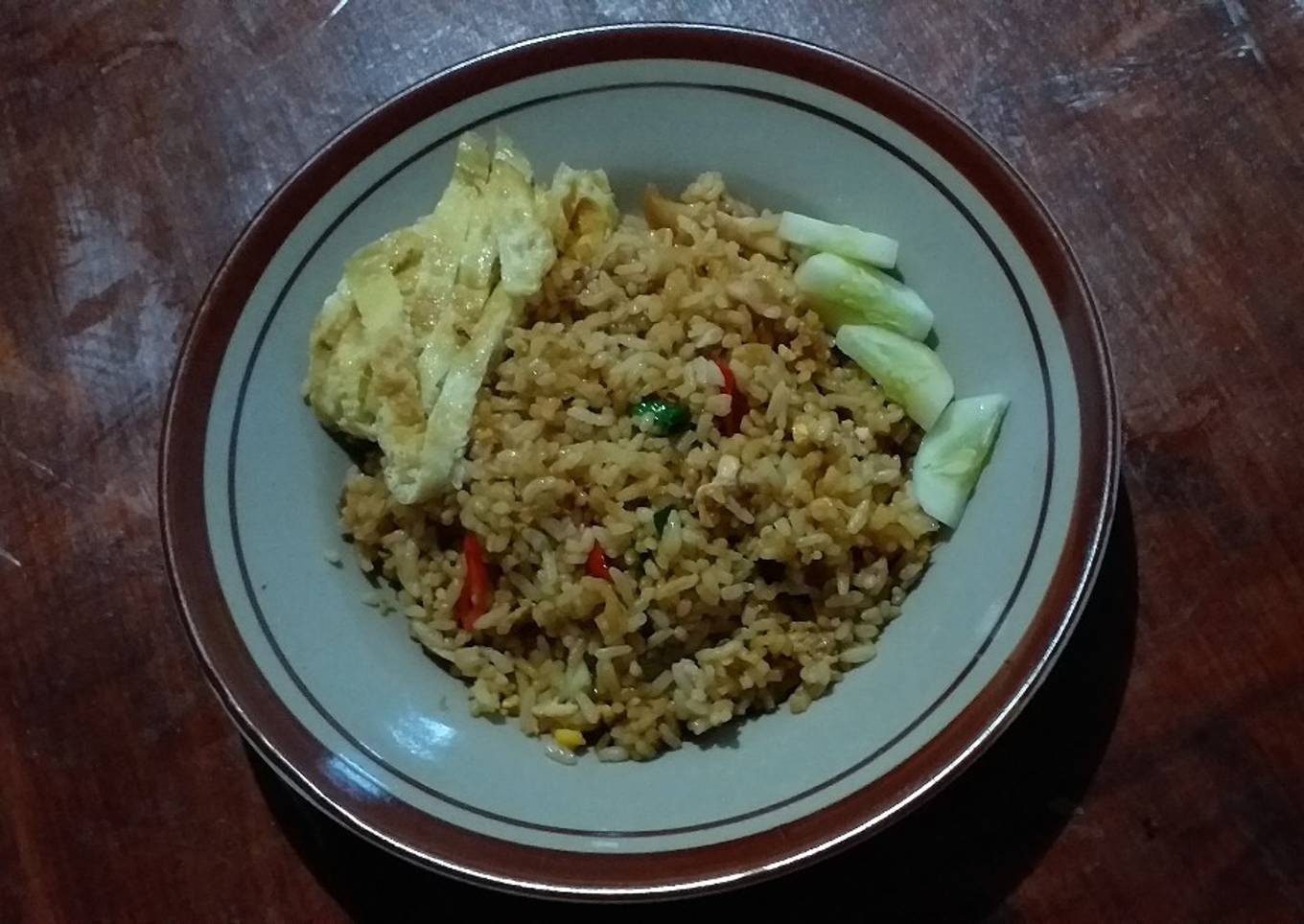 68. Nasi Goreng Ayam Suwir Kubis Kecap