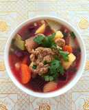 Canh đuôi heo hầm rau củ