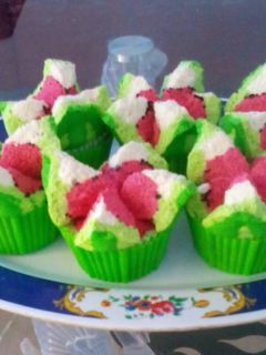 Foto resep Bolu Kukus Semangka (pasti merekah)