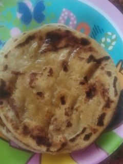 પુરણપોળી(Puran poli Recipe in Gujarati) રેસીપી મુખ્ય ફોટો