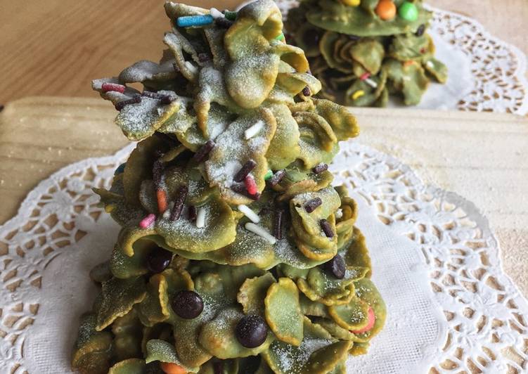 Cara Gampang Menyiapkan Christmas Tree Cookies 🎄, Enak