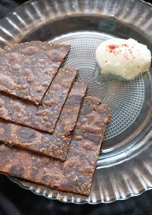 A picture of Ragi thepla.