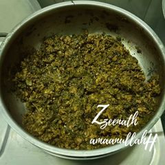 A picture of Hyderabadi Hara Bhara Kheema Paalak.