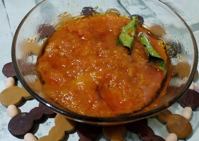 Sambal tumis daun jeruk