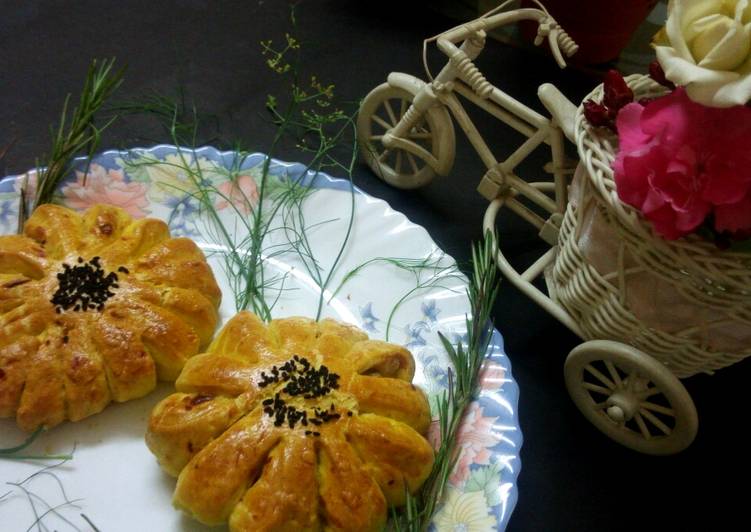 Easiest Way to Prepare Quick Potato filled flower bread