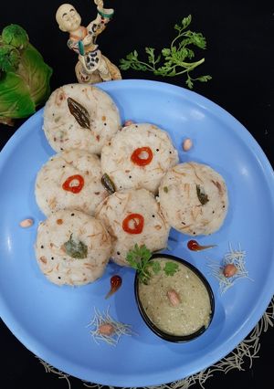 सेवई इडली (Sevai Idli recipe in hindi) रेसिपी मुख्य फोटो