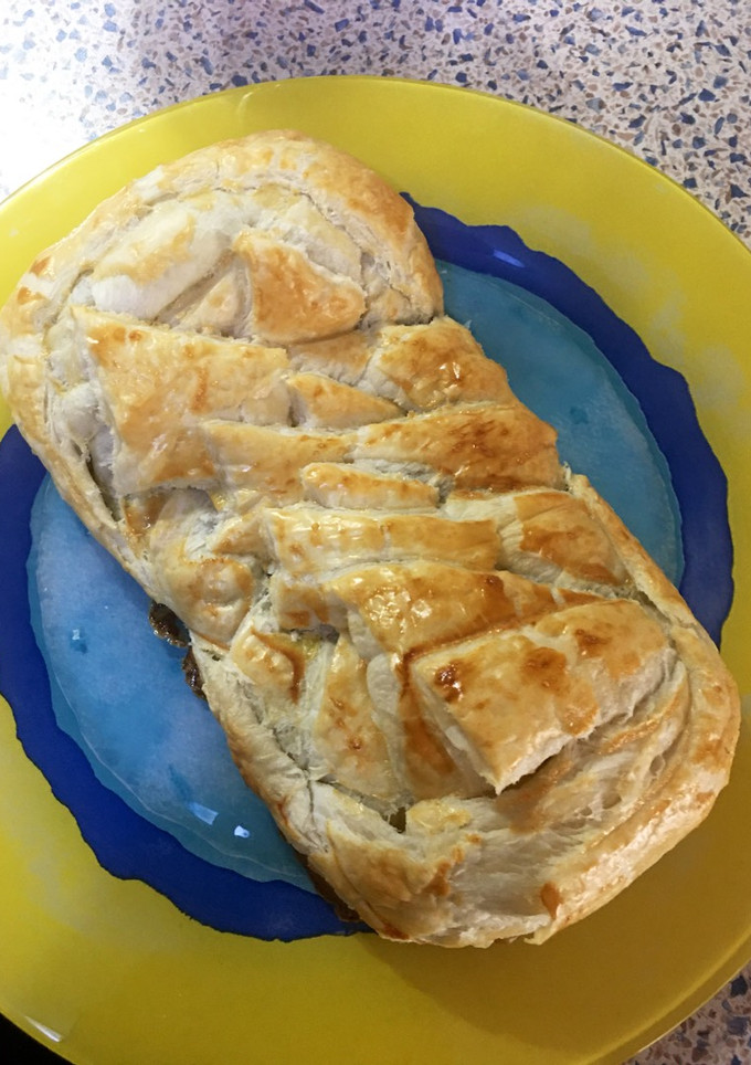 Una foto de Hojaldre relleno de chocolate