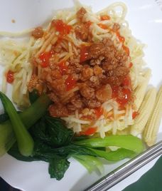 món chính châu âu