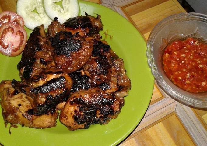 Ayam bakar kalasan