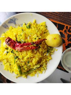लेमन राईस (lemon rice recipe in marathi) रेसिपी चे मुख्य फोटो