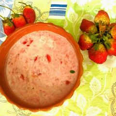 A picture of Strawberry Yoghurt.