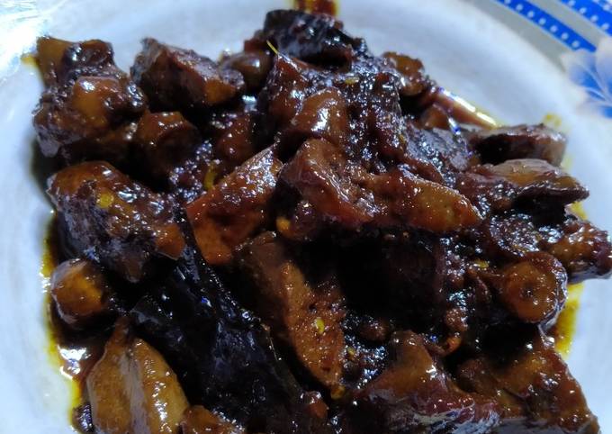 Semur hati ayam pedas