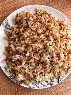 Una foto de Arroz árabe con soja texturizada 🍚
