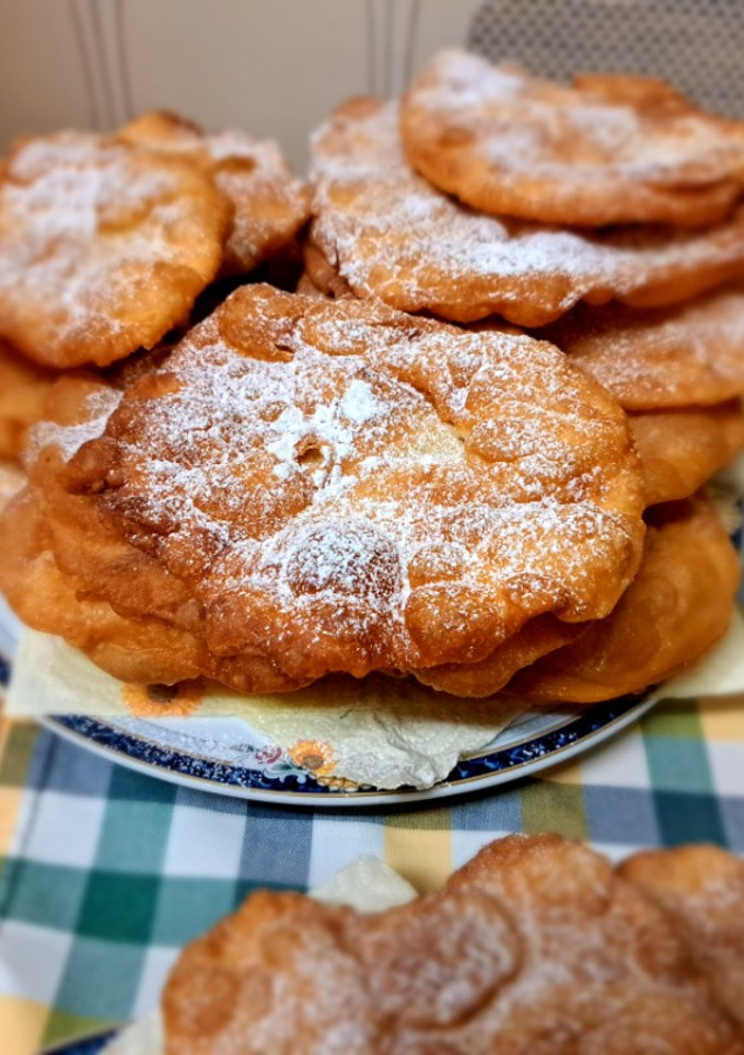Una foto de Orejas de Carnaval (Tradición Gallega)