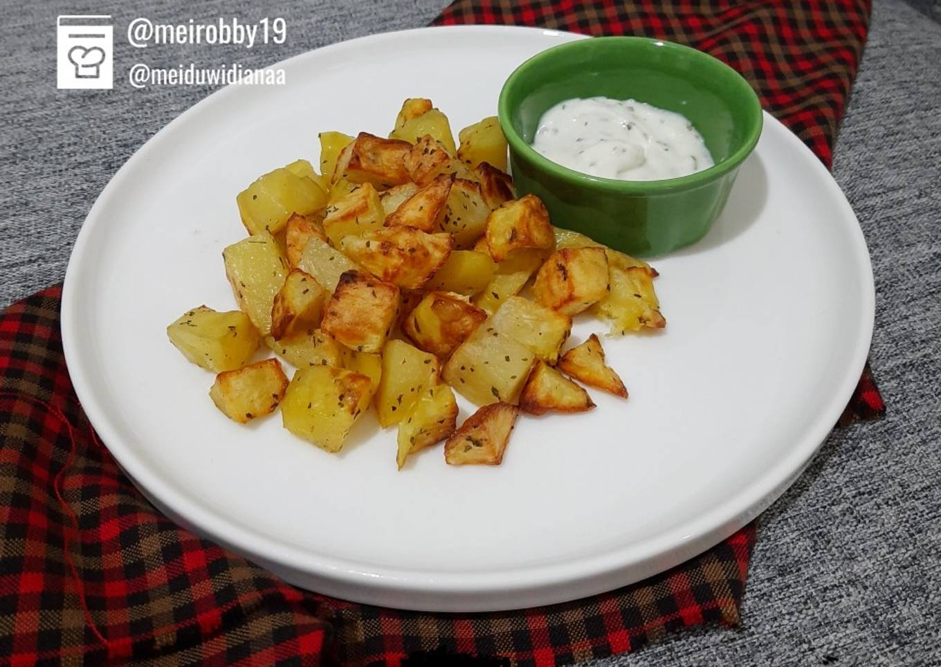 Langkah Mudah untuk Membuat Kentang Panggang Saus Tartar Anti Gagal