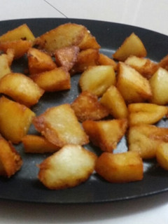 A picture of Leftover idli fries.