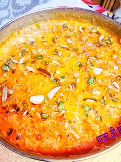 गाजर की खीर (Gajar ki kheer recipe in hindi) रेसिपी मुख्य फोटो