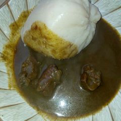 A picture of Tuwon semi & miyan kuma with meat.