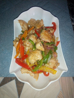 A picture of Spicy honey chicken stir-fry.