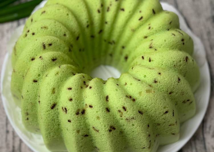 Resep Bolu Pandan Kukus Putih Telur, Bisa Manjain Lidah