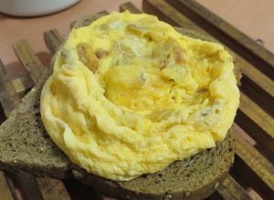Una foto de Mini Tortilla de Patata con Cebolla en Microondas