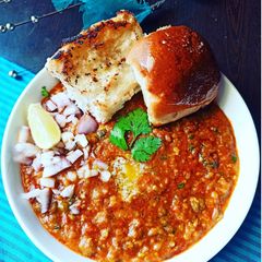 A picture of Pav bhaji.