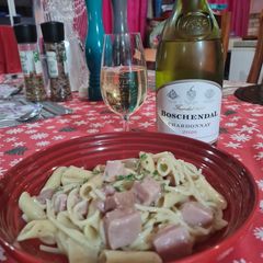 A picture of Alfredo with Ham.