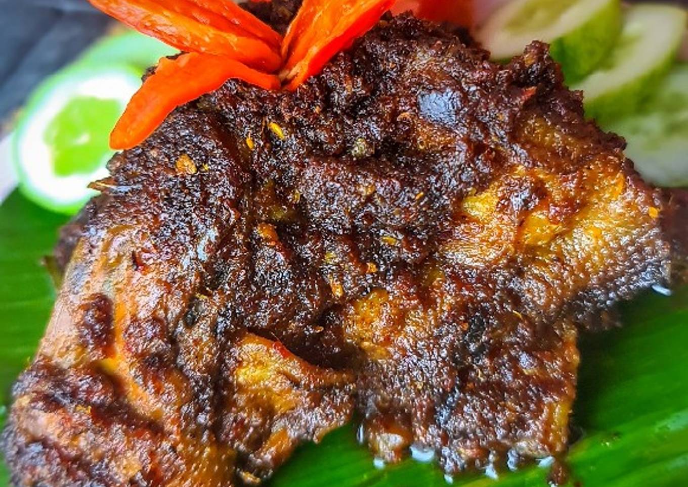 Bebek bumbu hitam madura
