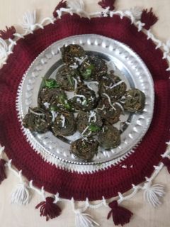 પાત્રા (Patra Recipe In Gujarati) રેસીપી મુખ્ય ફોટો