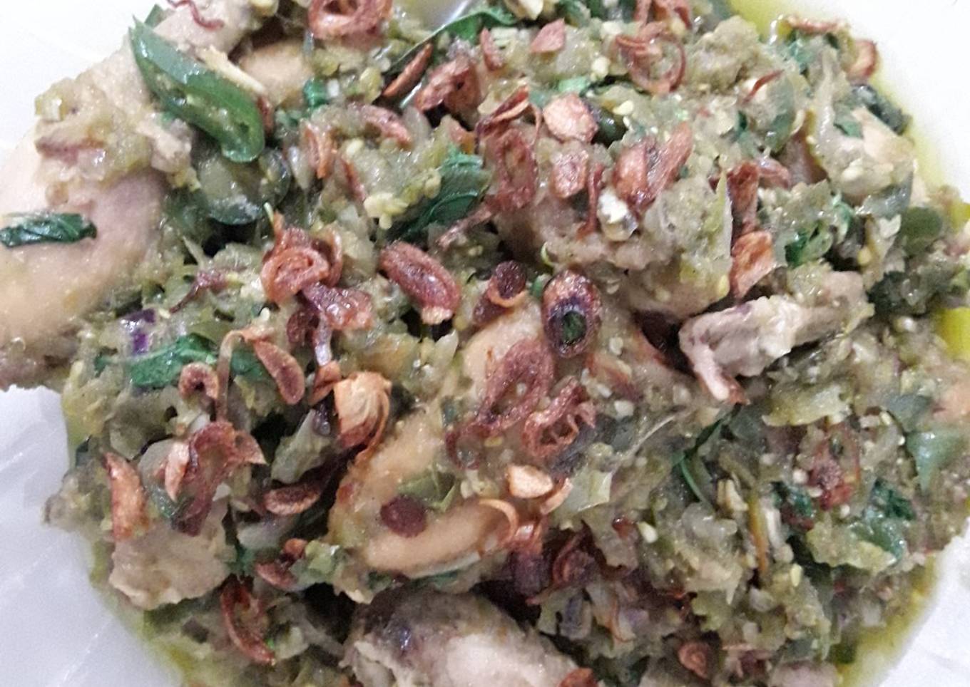 Ayam rica rica cabe hijau daun kemangi