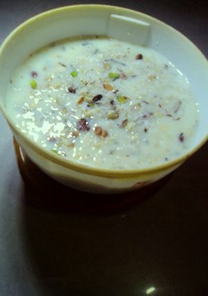 A picture of Aloo Kheer.