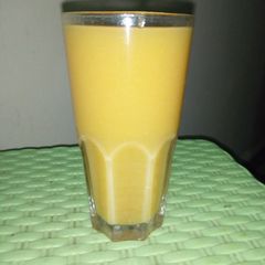 A picture of Fresh mango juice#author marathon.