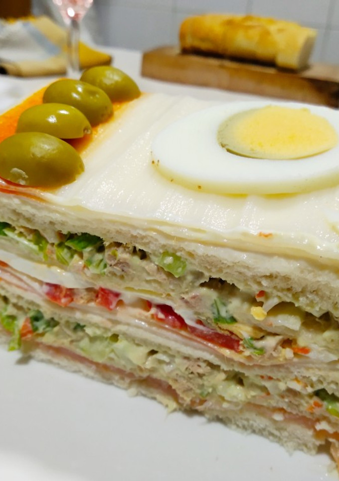 Una foto de Pastel de verano de pan de molde