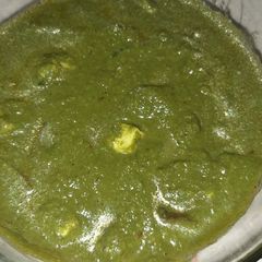 A picture of Palak Paneer.