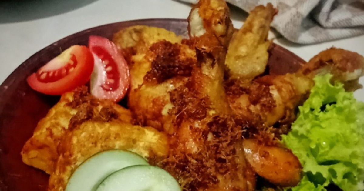 Ayam (+tempe) Goreng Lengkuas