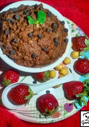 A picture of Chocolate hummus.