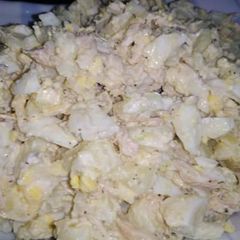 A picture of Potato chicken salad.