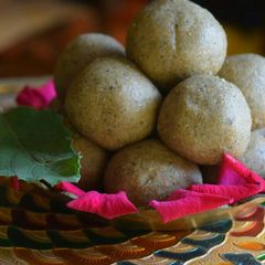 Panjiri laddu A picture of Panjiri laddu.