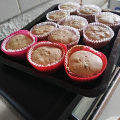 A picture of Leftover buttercream cupcake.
