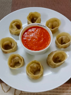 वेज मोमोज (veg momos recipe in hindi) रेसिपी मुख्य फोटो