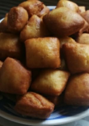A picture of Cinnamon mandazis.