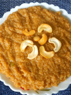 தினை அரிசி சர்க்கரைப் பொங்கல் செய்முறை முக்கிய புகைப்படம்