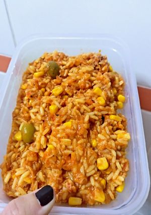 Una foto de Arroz amarillo con atún 😋