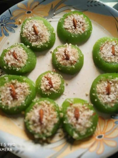 A picture of Lauki ki mithai/Dudhichi or bottle gourd Ring mithai.