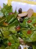 Ensalada picante con hojas de apio